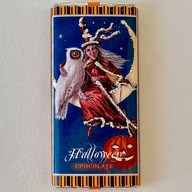 Chocolate Bars Halloween: Milk / Cat Plays fiddle
