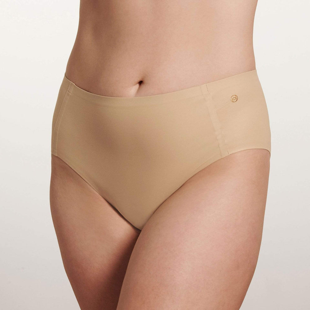 High-Waisted Retro Bikini: Black / Fits 0-14