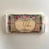 Chocolate Bars: Milk Chocolate / Colorful Roses