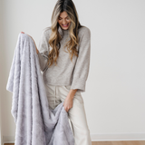 PATTERNED FAUX FUR THROW BLANKETS: Ivory