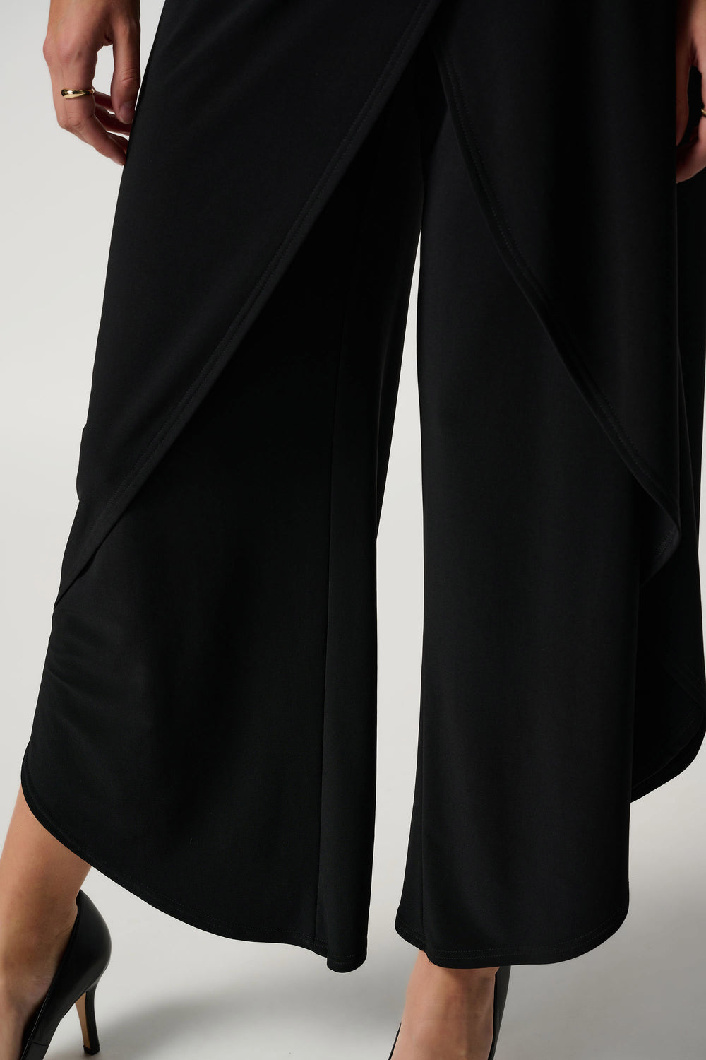 Joseph Ribkoff Classic Overlay Pant Style 211494 - Black
